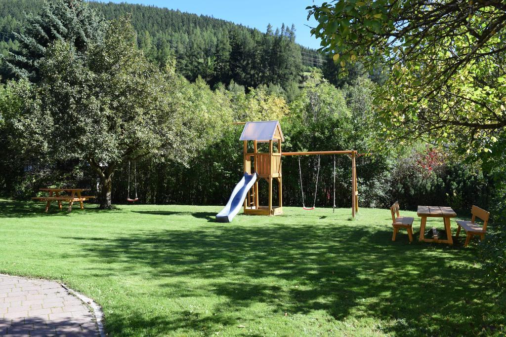 Appartaments Hatzlhof Sterzing Buitenkant foto